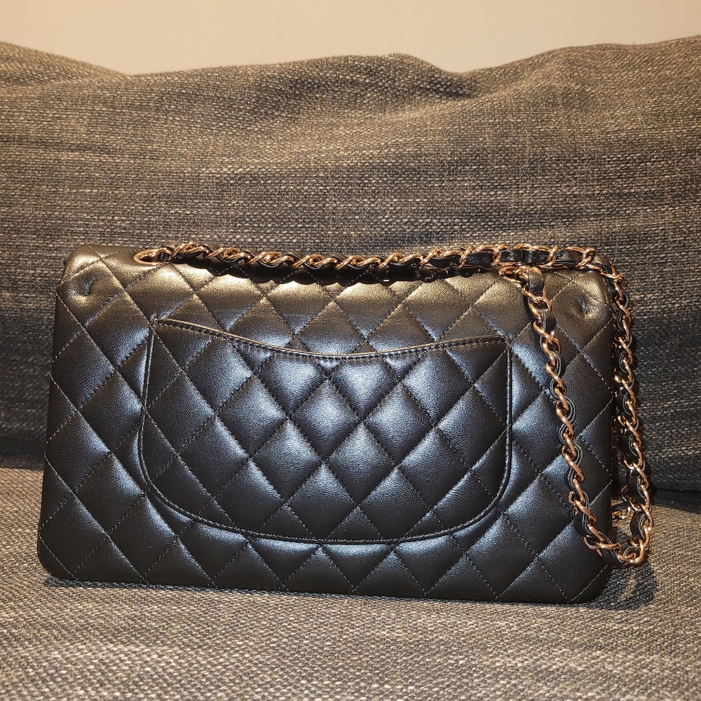 ❌️SOLD❌️ Brand New Authentic Chanel Medium Classic Flap Bag Rose Gold Hardware - Picture 4 of 12